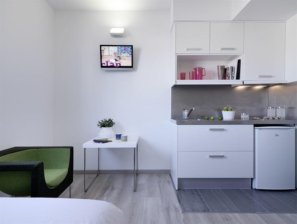 ホテル Residencia Melon District Marina バルセロナ エクステリア 写真
